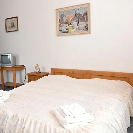 Guest house Josef 3*